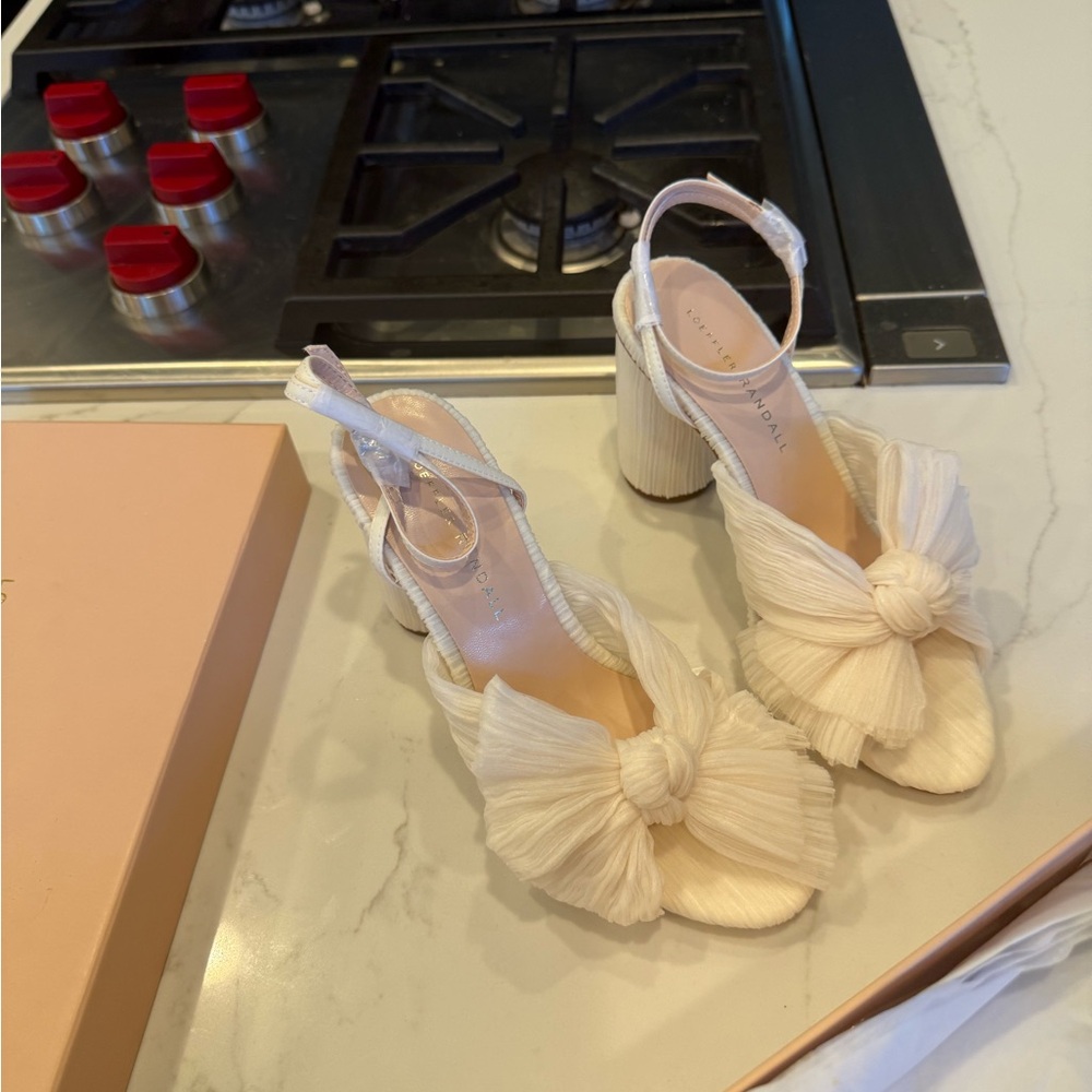 Loeffler Randal Elegant Cream Women's Heels